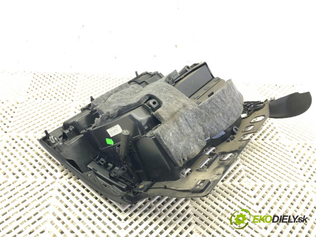 AUDI A4 B8 Avant (8K5) 2007 - 2015    2.0 TDI 105 kW [143 KM] olej napędowy 2008 - 2015  Priehradka, kastlík spolujazdca 8K1857035 (Priehradky, kastlíky)