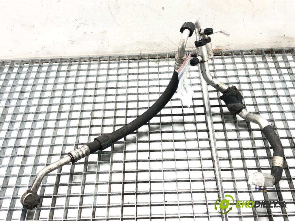 AUDI A4 B8 Avant (8K5) 2007 - 2015    2.0 TDI 105 kW [143 KM] olej napędowy 2008 - 2015  rúrka klimatizácie 8K1260712B (Rúrky klimatizácie)