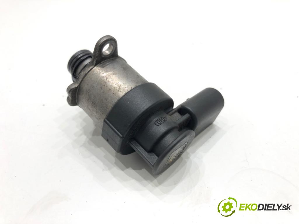 AUDI A4 B8 Avant (8K5) 2007 - 2015    2.0 TDI 105 kW [143 KM] olej napędowy 2008 - 2015  Regulátor tlaku paliva 0928400706 (Ostatné)