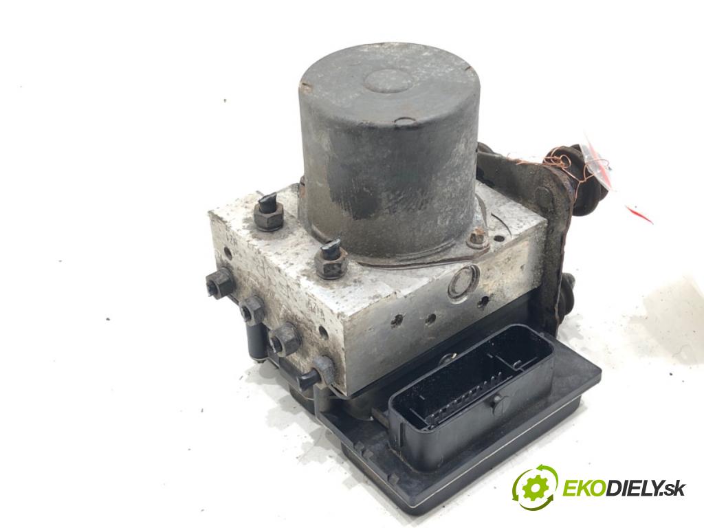 AUDI A4 B8 Avant (8K5) 2007 - 2015    2.0 TDI 105 kW [143 KM] olej napędowy 2008 - 2015  Pumpa ABS 8K0614517BB (Pumpy ABS)