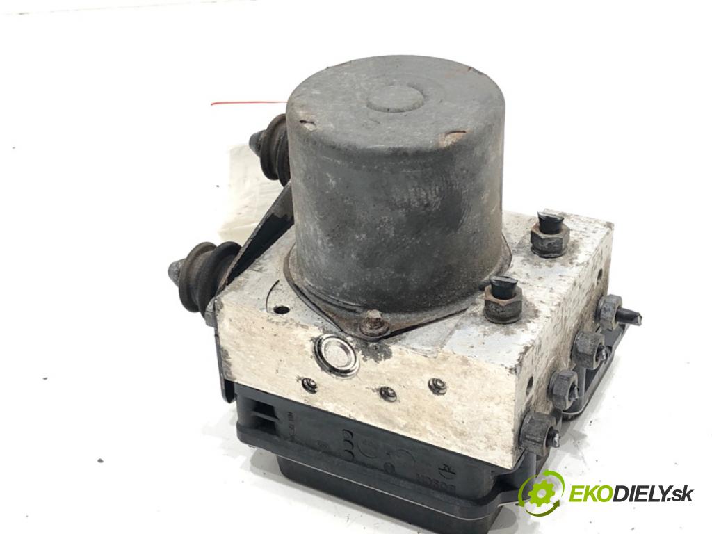 AUDI A4 B8 Avant (8K5) 2007 - 2015    2.0 TDI 105 kW [143 KM] olej napędowy 2008 - 2015  Pumpa ABS 8K0614517BB (Pumpy ABS)