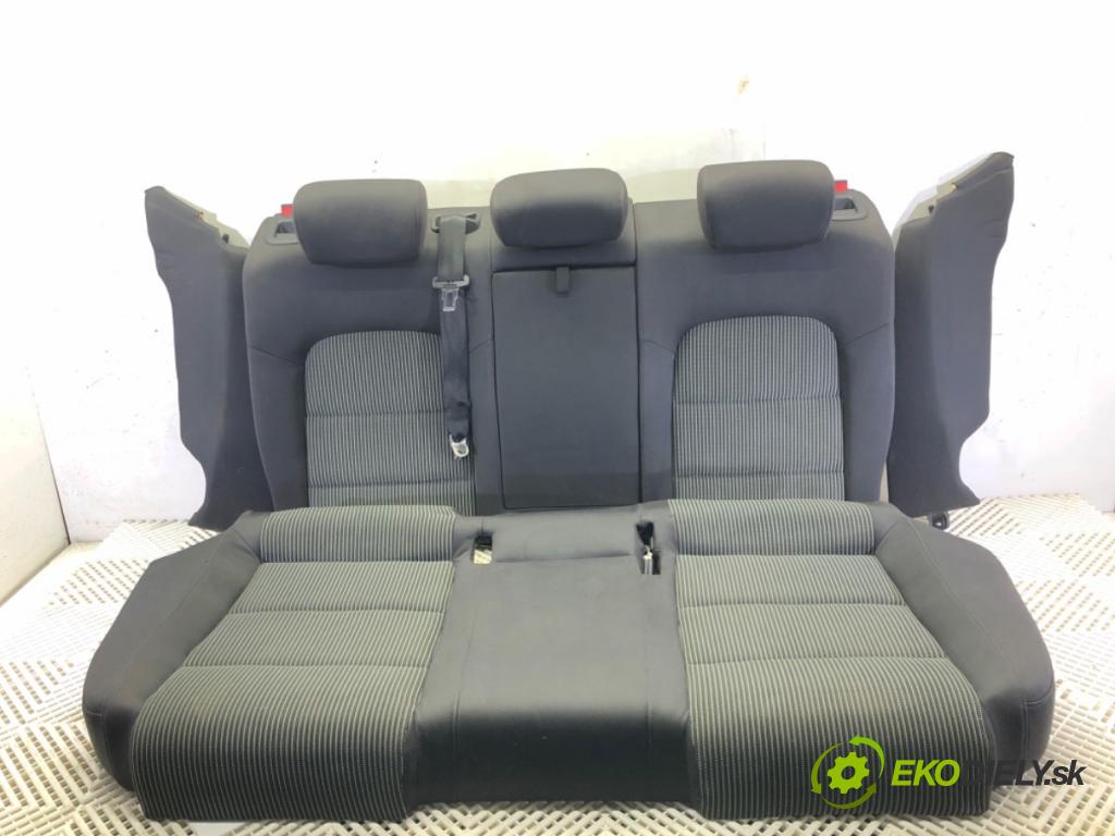AUDI A4 B8 Avant (8K5) 2007 - 2015    2.0 TDI 105 kW [143 KM] olej napędowy 2008 - 2015  Sedadlo druhý rad 
