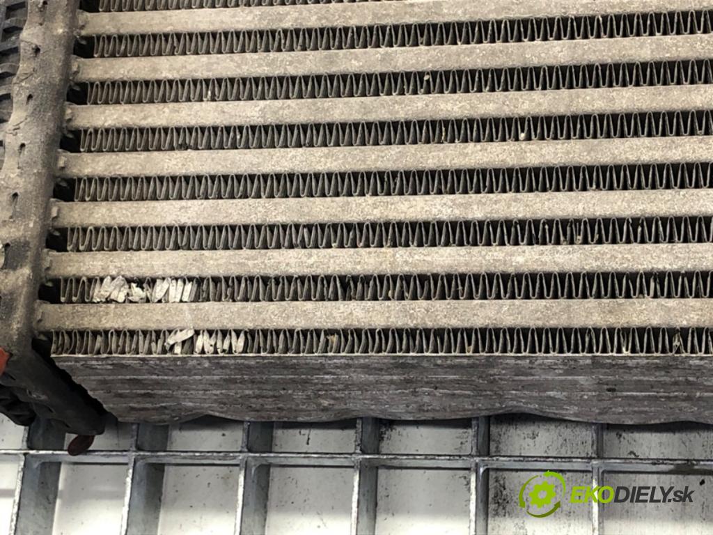 AUDI A4 B8 Avant (8K5) 2007 - 2015    2.0 TDI 105 kW [143 KM] olej napędowy 2008 - 2015  intercooler  (Chladiče nasávaného vzduchu (intercoolery))