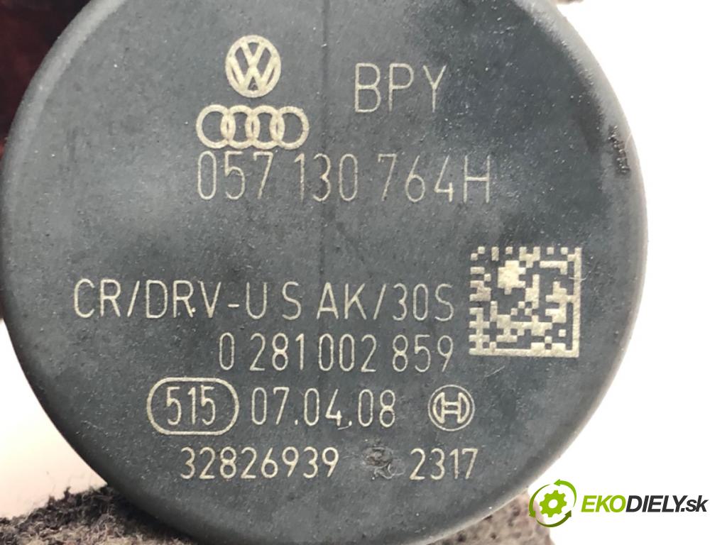 AUDI A4 B8 Avant (8K5) 2007 - 2015    2.0 TDI 105 kW [143 KM] olej napędowy 2008 - 2015  Snímač tlaku paliva 057130764H (Snímače)