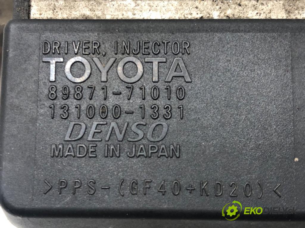 TOYOTA COROLLA Verso (ZER_, ZZE12_, R1_) 2004 - 2009    2.2 D-4D (AUR10_) 100 kW [136 KM] olej napędowy 2005 - 2009  modul VSTŘIKOVAČE: 89871-71010