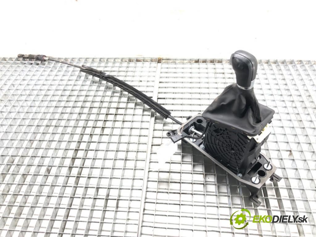 SEAT ATECA (KH7, KHP) 2016 - 2022    1.4 TSI 110 kW [150 KM] benzyna 2016 - 2022  Kulisa 5Q1713023BG (Rýchlostné páky / kulisy)