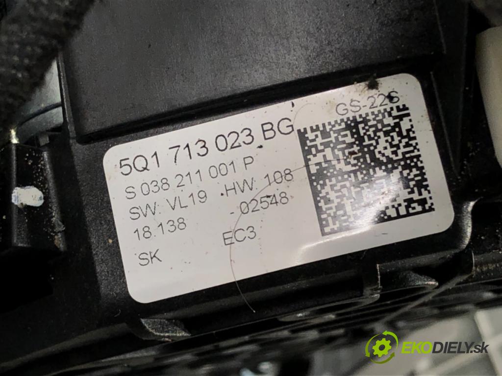 SEAT ATECA (KH7, KHP) 2016 - 2022    1.4 TSI 110 kW [150 KM] benzyna 2016 - 2022  Kulisa 5Q1713023BG (Rýchlostné páky / kulisy)