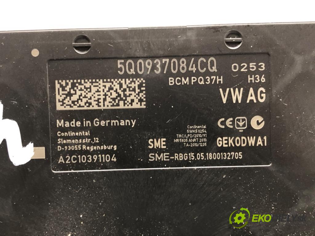 SEAT ATECA (KH7, KHP) 2016 - 2022    1.4 TSI 110 kW [150 KM] benzyna 2016 - 2022  Modul komfortu 5Q0937084CQ (Moduly komfortu)