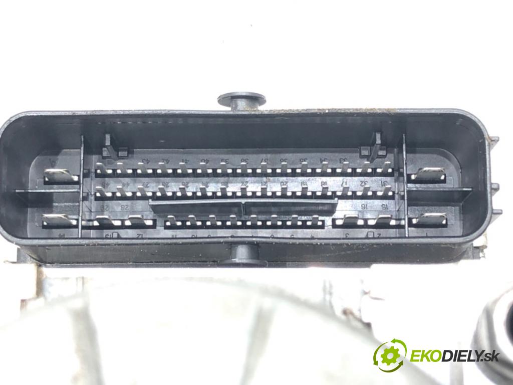 SEAT ATECA (KH7, KHP) 2016 - 2022    1.4 TSI 110 kW [150 KM] benzyna 2016 - 2022  Pumpa ABS 5Q0614517CR (Pumpy ABS)