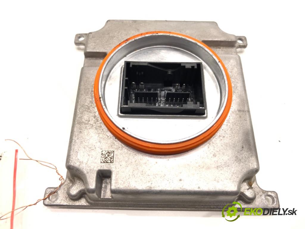 SEAT ATECA (KH7, KHP) 2016 - 2022    1.4 TSI 110 kW [150 KM] benzyna 2016 - 2022  Menič XENON 7P5941591AD (Riadiace jednotky xenónu)