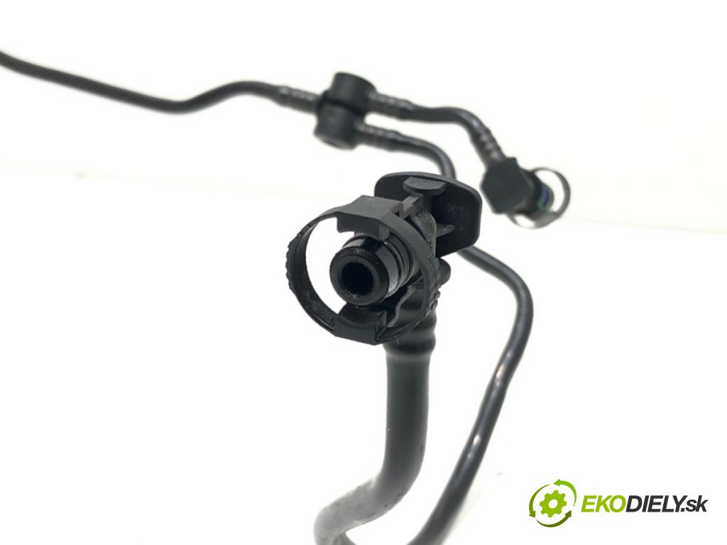 SEAT ATECA (KH7, KHP) 2016 - 2022    1.4 TSI 110 kW [150 KM] benzyna 2016 - 2022  Ventil tlaku 06D133517B (Ventily)