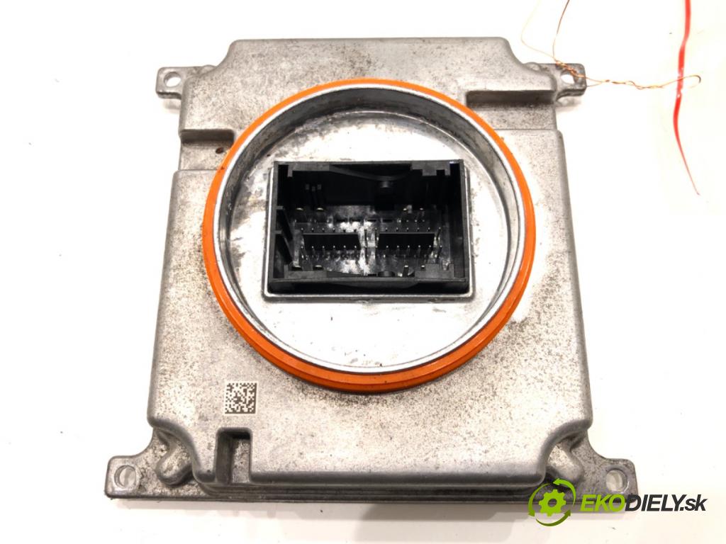 SEAT ATECA (KH7, KHP) 2016 - 2022    1.4 TSI 110 kW [150 KM] benzyna 2016 - 2022  Menič XENON 7P5941591AD (Riadiace jednotky xenónu)