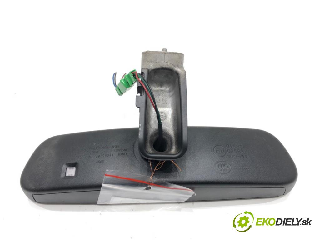 VOLVO XC60 I SUV (156) 2008 - 2017    2.4 D / D3 / D4 AWD 120 kW [163 KM] olej napędowy 2008 - 2017  zpětné zrcátko vnitřní 30799044 (Světla vnitřní)