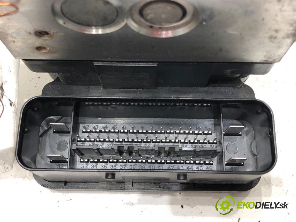 VOLVO XC60 I SUV (156) 2008 - 2017    2.4 D / D3 / D4 AWD 120 kW [163 KM] olej napędowy 2008 - 2017  Pumpa ABS P31329137 (Pumpy ABS)