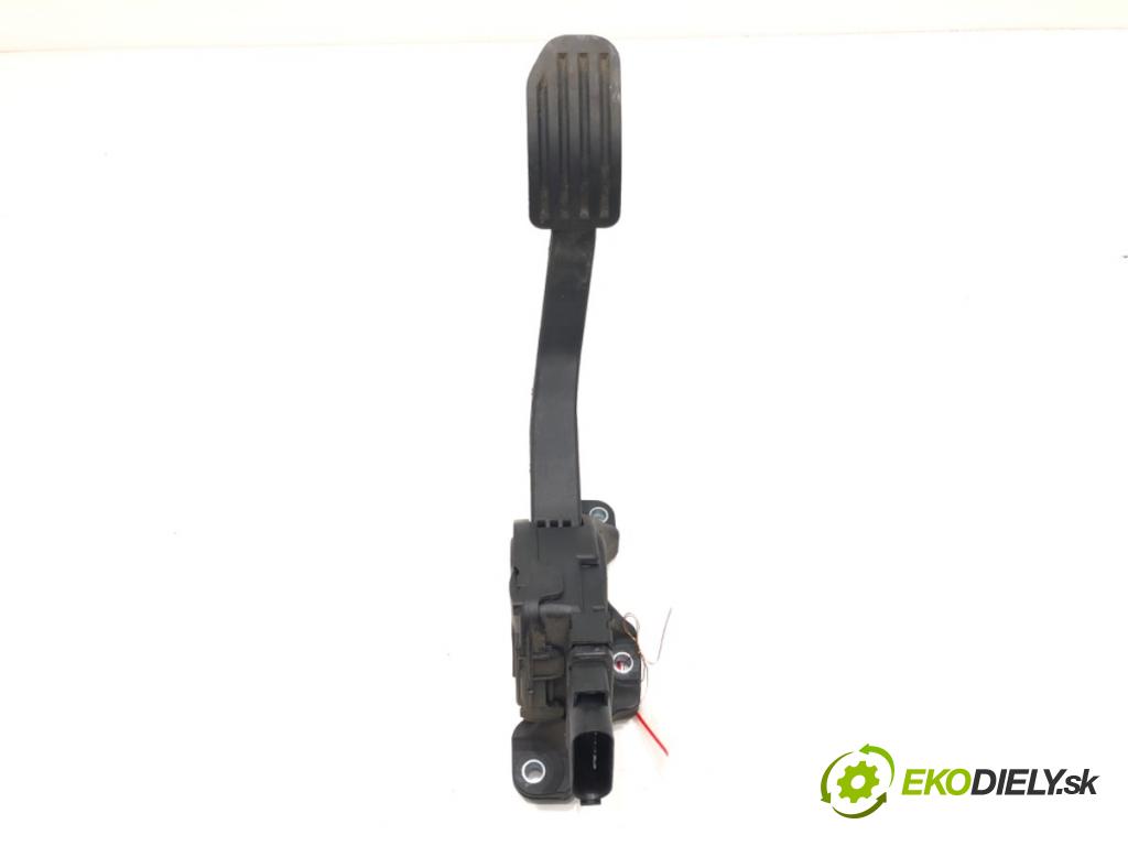 VOLVO XC60 I SUV (156) 2008 - 2017    2.4 D / D3 / D4 AWD 120 kW [163 KM] olej napędowy 2008 - 2017  Potenciometer plynu 31329062 (Pedále)