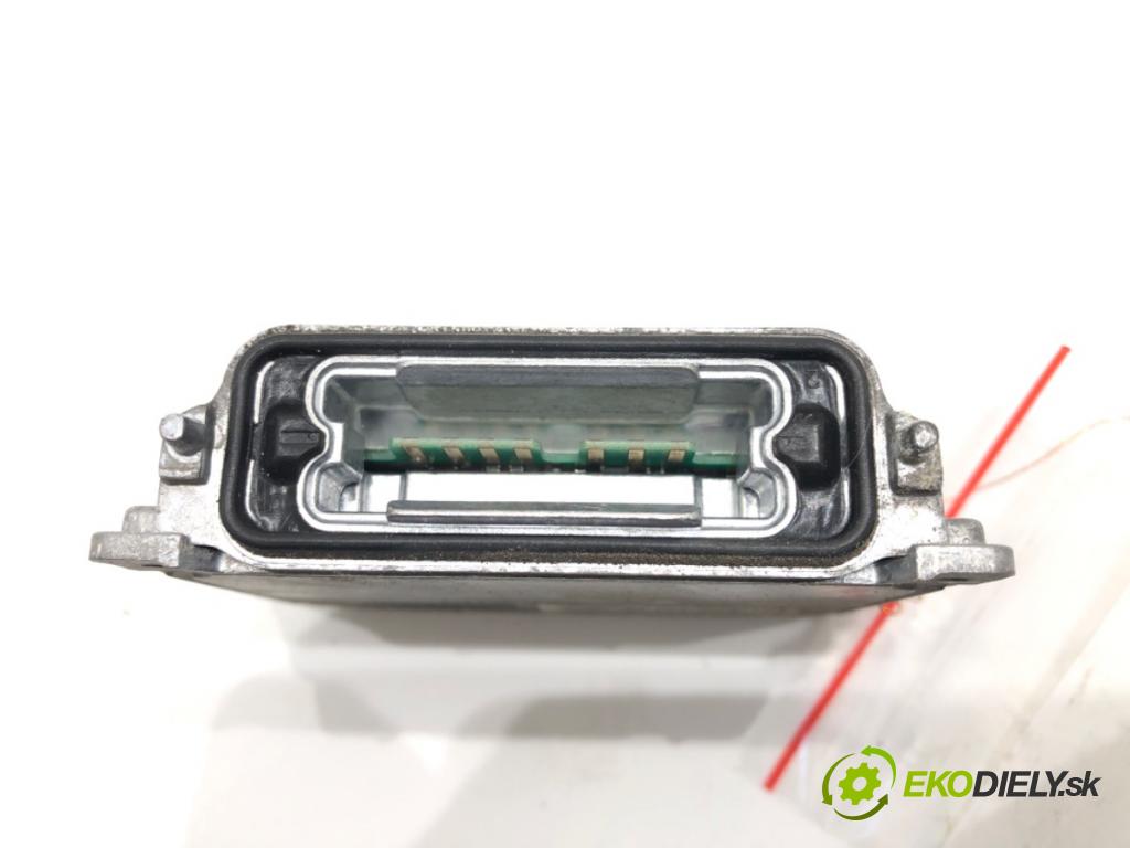 VOLVO XC60 I SUV (156) 2008 - 2017    2.4 D / D3 / D4 AWD 120 kW [163 KM] olej napędowy 2008 - 2017  Menič XENON 89034934 (Riadiace jednotky xenónu)