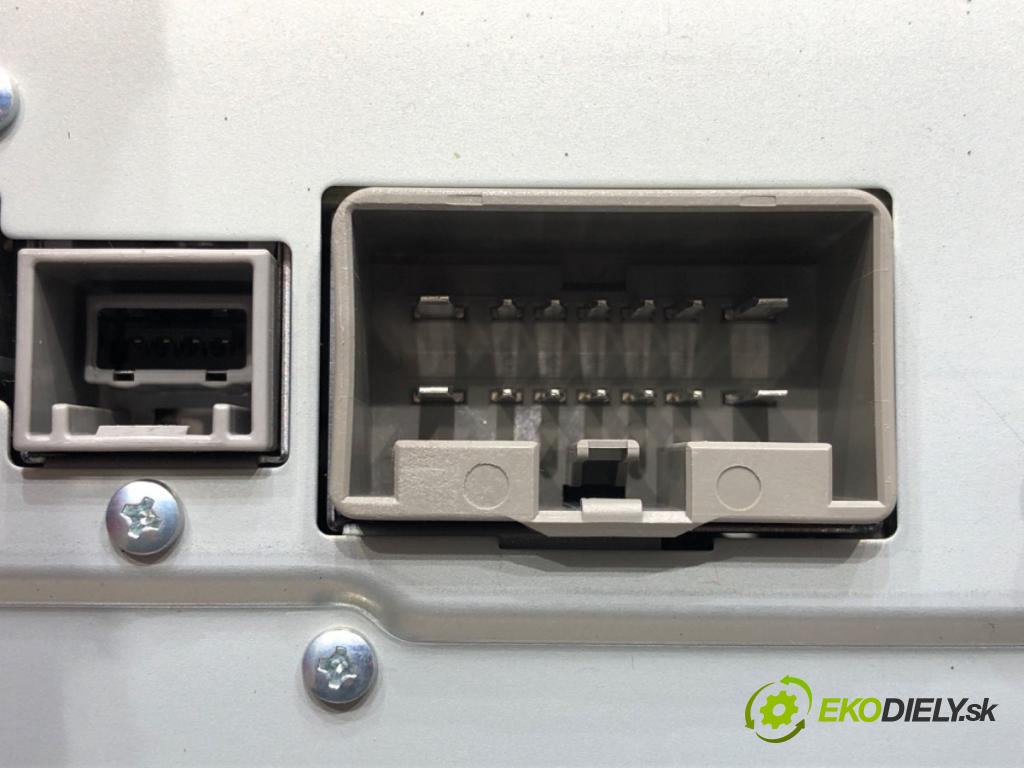 VOLVO XC60 I SUV (156) 2008 - 2017    2.4 D / D3 / D4 AWD 120 kW [163 KM] olej napędowy 2008 - 2017  RADIO 31357770 (Audio zariadenia)