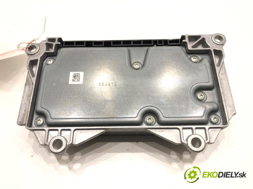 VOLVO XC60 I SUV (156) 2008 - 2017    2.4 D / D3 / D4 AWD 120 kW [163 KM] olej napędowy 2008 - 2017  senzor airbag P31334279 (Snímače)