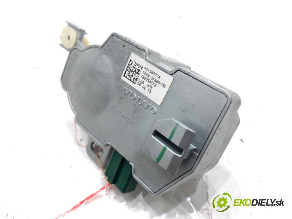 VOLVO XC60 I SUV (156) 2008 - 2017    2.4 D / D3 / D4 AWD 120 kW [163 KM] olej napędowy 2008 - 2017  blokáda volantu P31340734 (Ostatné)
