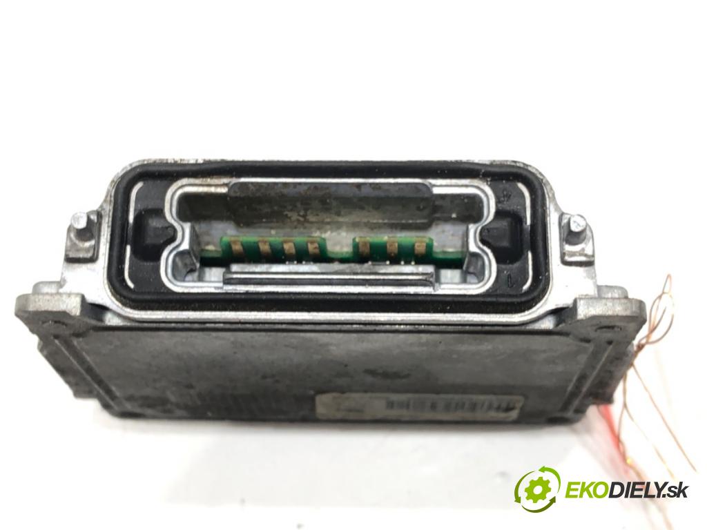 VOLVO XC60 I SUV (156) 2008 - 2017    2.4 D / D3 / D4 AWD 120 kW [163 KM] olej napędowy 2008 - 2017  Menič XENON 89034934 (Riadiace jednotky xenónu)