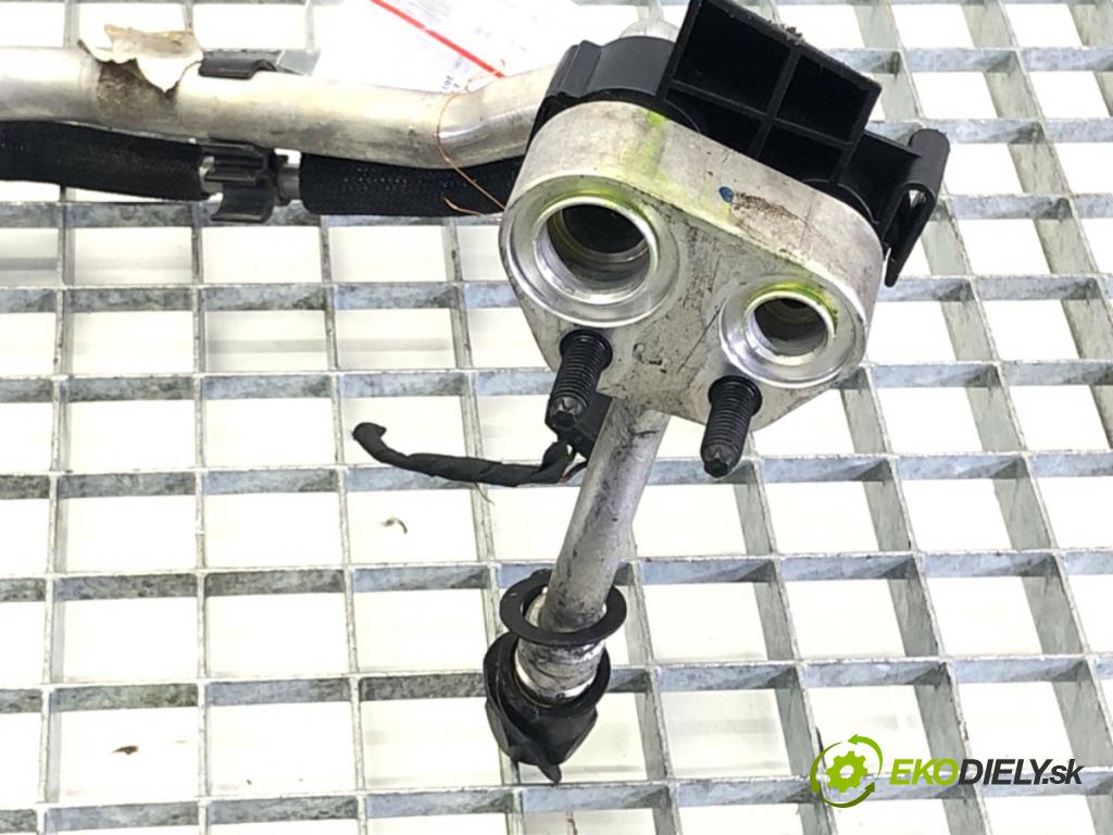 VOLVO XC60 I SUV (156) 2008 - 2017    2.4 D / D3 / D4 AWD 120 kW [163 KM] olej napędowy 2008 - 2017  rúrka klimatizácie  (Rúrky klimatizácie)