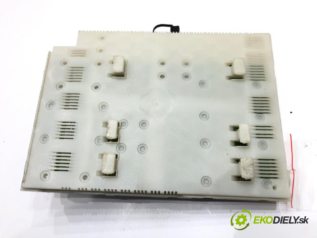 VOLVO XC60 I SUV (156) 2008 - 2017    2.4 D / D3 / D4 AWD 120 kW [163 KM] olej napędowy 2008 - 2017  modul BSI 31343677AA (Pojistkové skříňky)