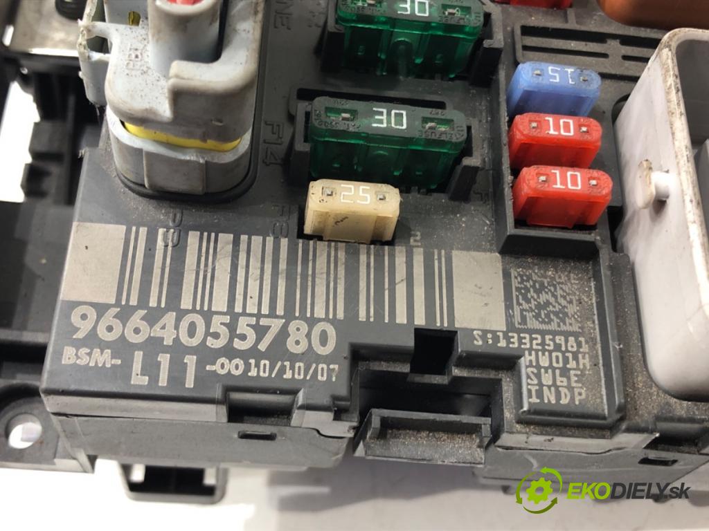 PEUGEOT 207 SW (WK_) 2007 - 2013    1.4 16V 70 kW [95 KM] benzyna 2007 - 2013  Modul BSM 9664055780 (Ostatné)