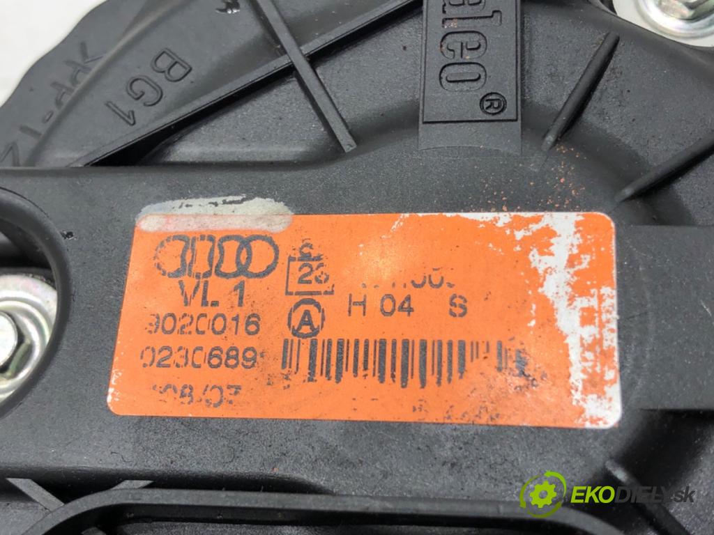 AUDI A4 B7 Avant (8ED) 2004 - 2008    2.0 TDI 103 kW [140 KM] olej napędowy 2004 - 2008  topení
