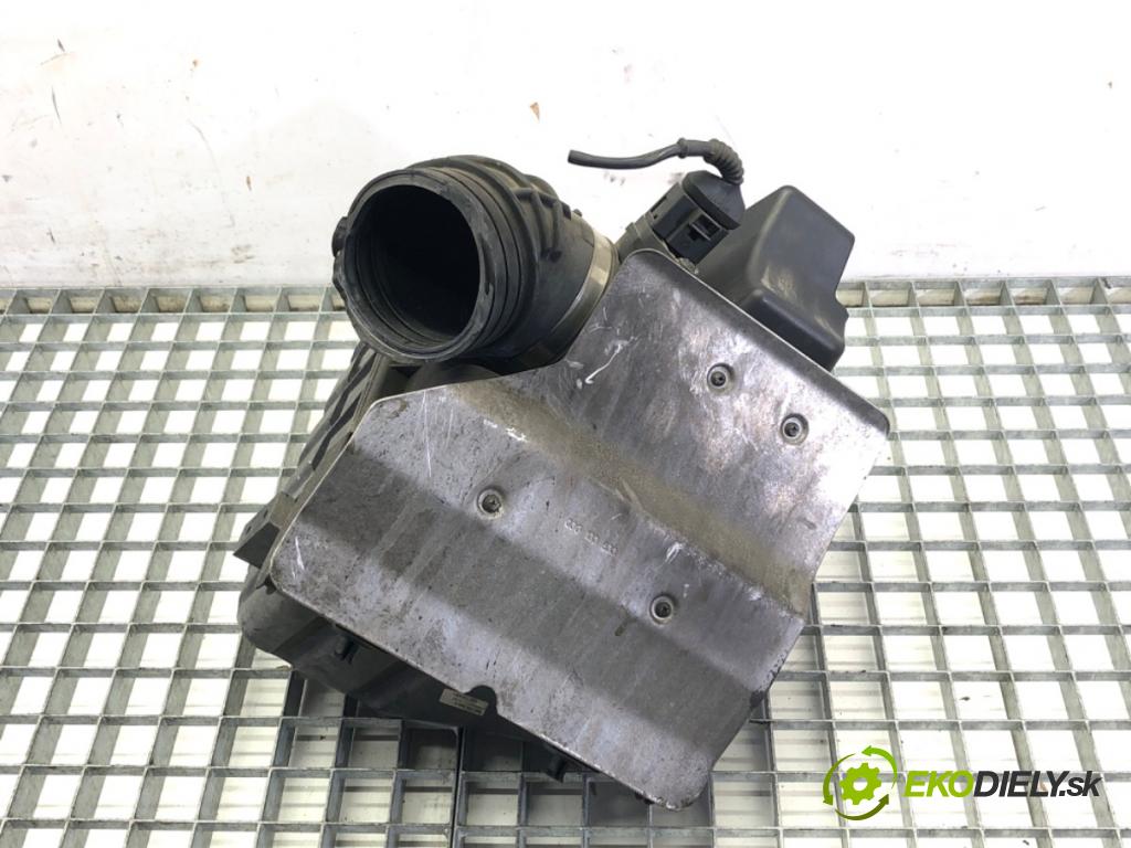 AUDI A4 B7 Avant (8ED) 2004 - 2008    2.0 TDI 103 kW [140 KM] olej napędowy 2004 - 2008  Obal filtra vzduchu 03G133835B (Obaly filtrov vzduchu)