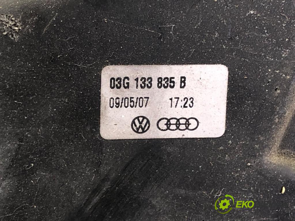 AUDI A4 B7 Avant (8ED) 2004 - 2008    2.0 TDI 103 kW [140 KM] olej napędowy 2004 - 2008  Obal filtra vzduchu 03G133835B (Obaly filtrov vzduchu)