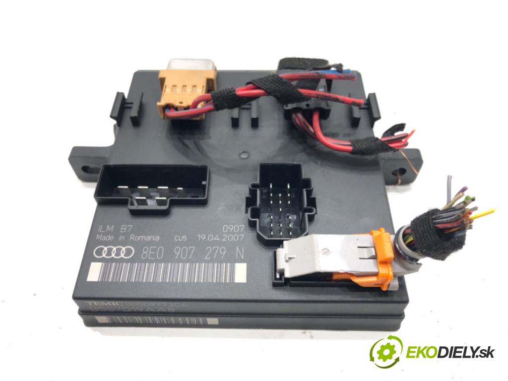 AUDI A4 B7 Avant (8ED) 2004 - 2008    2.0 TDI 103 kW [140 KM] olej napędowy 2004 - 2008  Modul svetiel 8E0907279N (Ostatné)