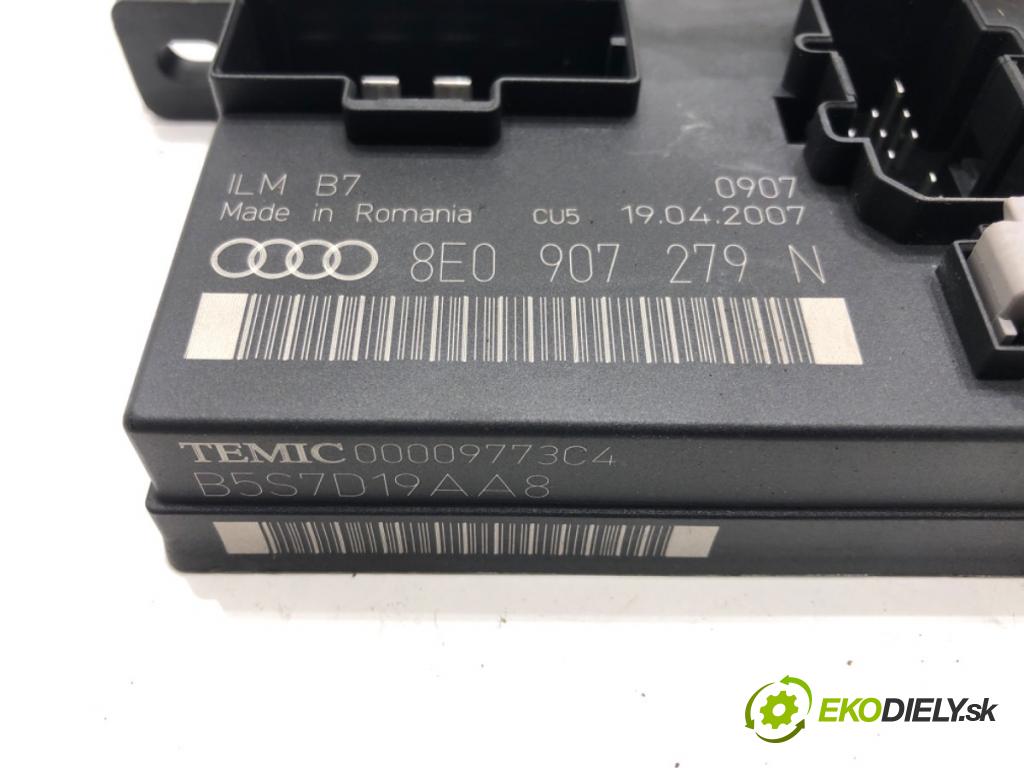 AUDI A4 B7 Avant (8ED) 2004 - 2008    2.0 TDI 103 kW [140 KM] olej napędowy 2004 - 2008  Modul svetiel 8E0907279N (Ostatné)