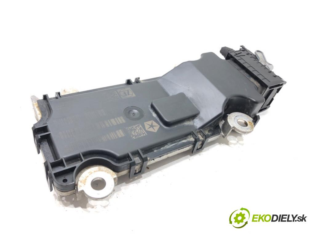 JEEP COMPASS (MP, M6) 2016 - 2022    2.4 MultiAir 4x4 129 kW [175 KM] benzyna 2017 - 2022  Riadiaca jednotka prevodovky 68414988AA (Riadiace jednotky prevodovky)