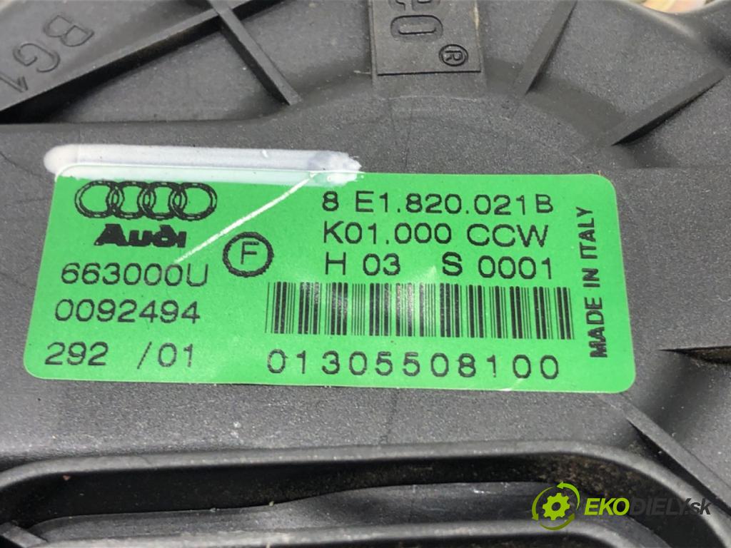 AUDI A4 B6 Avant (8E5) 2000 - 2005    1.9 TDI 96 kW [130 KM] olej napędowy 2001 - 2004  ventilátor kúrenia 8E1820021B