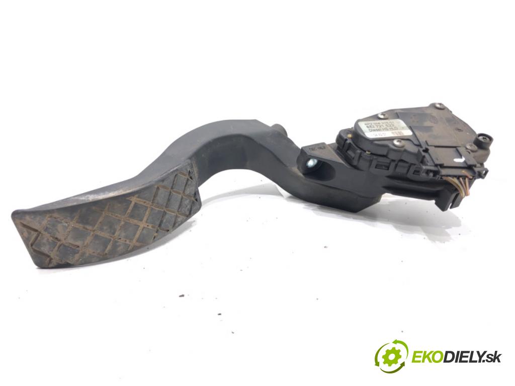 AUDI A4 B6 Avant (8E5) 2000 - 2005    1.9 TDI 96 kW [130 KM] olej napędowy 2001 - 2004  Potenciometer plynu 8E1721523 (Pedále)