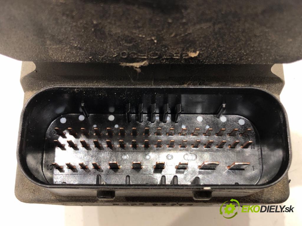 AUDI A4 B6 Avant (8E5) 2000 - 2005    1.9 TDI 96 kW [130 KM] olej napędowy 2001 - 2004  Pumpa ABS 8E0614517 (Pumpy ABS)