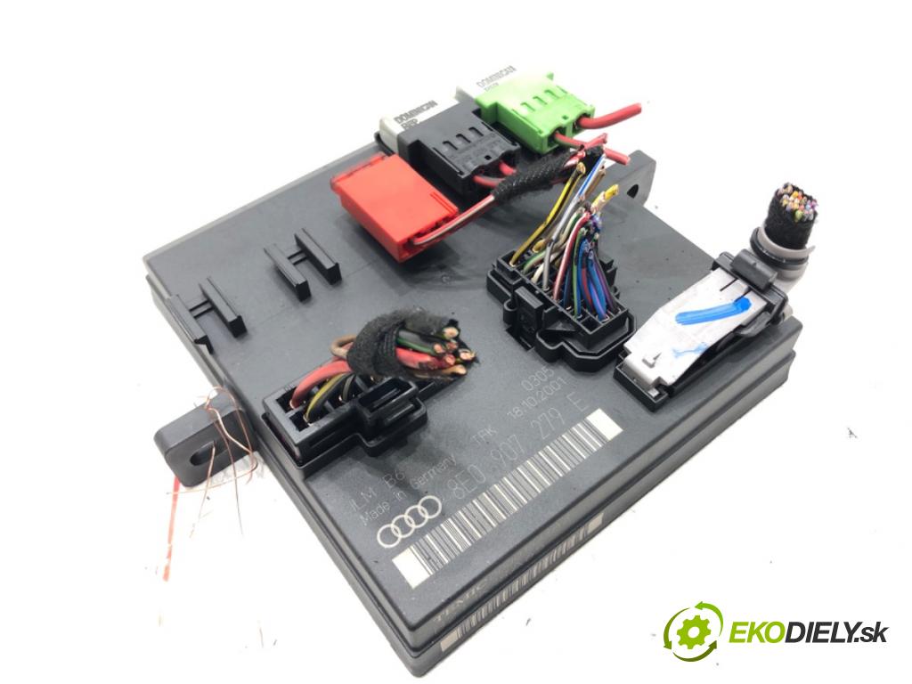 AUDI A4 B6 Avant (8E5) 2000 - 2005    1.9 TDI 96 kW [130 KM] olej napędowy 2001 - 2004  Modul svetiel 8E0907279F (Ostatné)