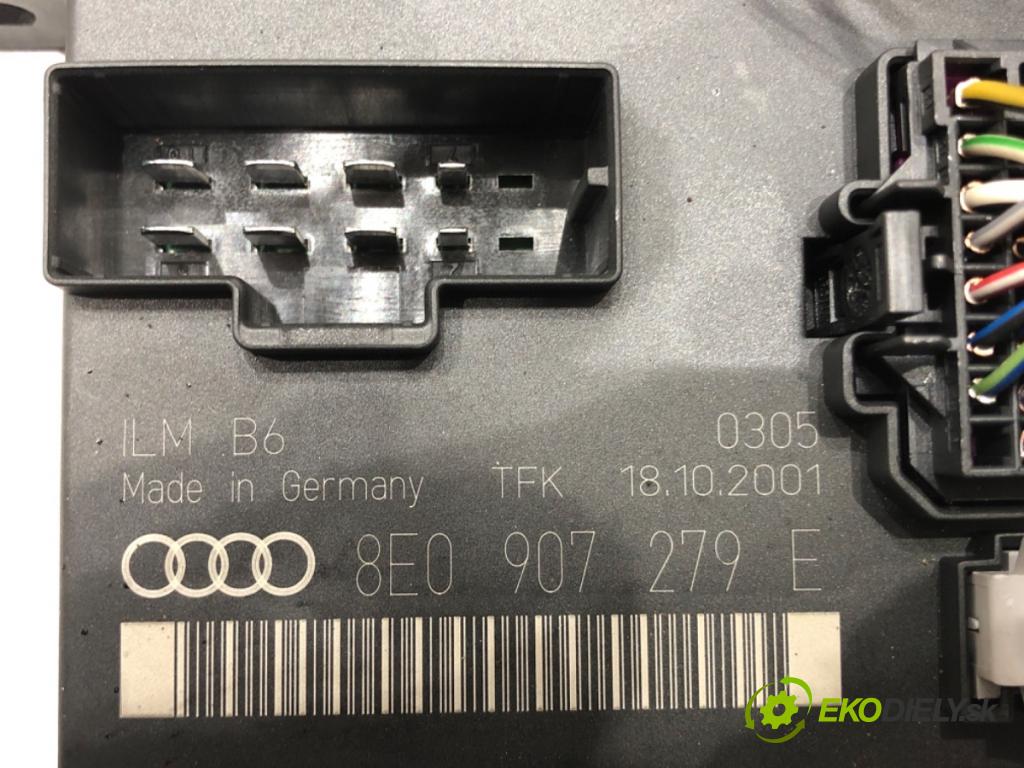 AUDI A4 B6 Avant (8E5) 2000 - 2005    1.9 TDI 96 kW [130 KM] olej napędowy 2001 - 2004  Modul svetiel 8E0907279F (Ostatné)