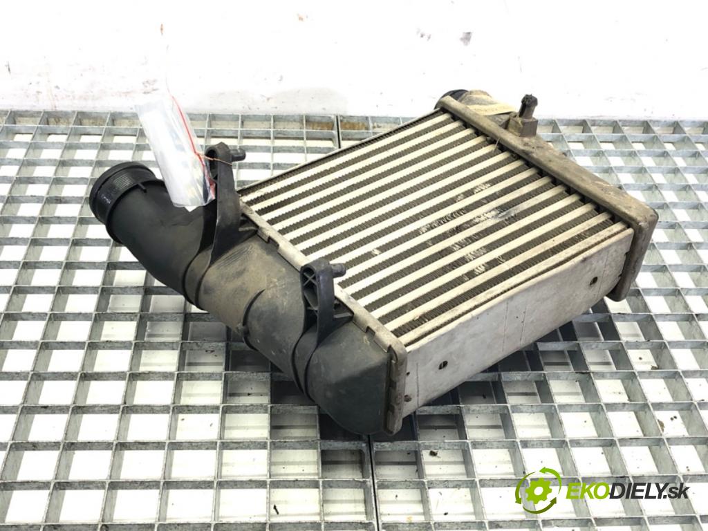 AUDI A4 B6 Avant (8E5) 2000 - 2005    1.9 TDI 96 kW [130 KM] olej napędowy 2001 - 2004  intercooler 8E0145805S (Chladiče nasávaného vzduchu (intercoolery))