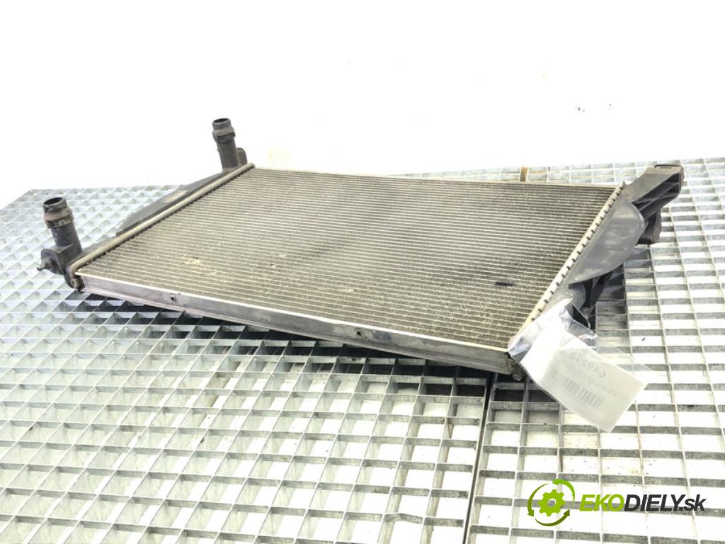 AUDI A4 B6 Avant (8E5) 2000 - 2005    1.9 TDI 96 kW [130 KM] olej napędowy 2001 - 2004  chladič vody 8E0121251A (Chladiče vody)