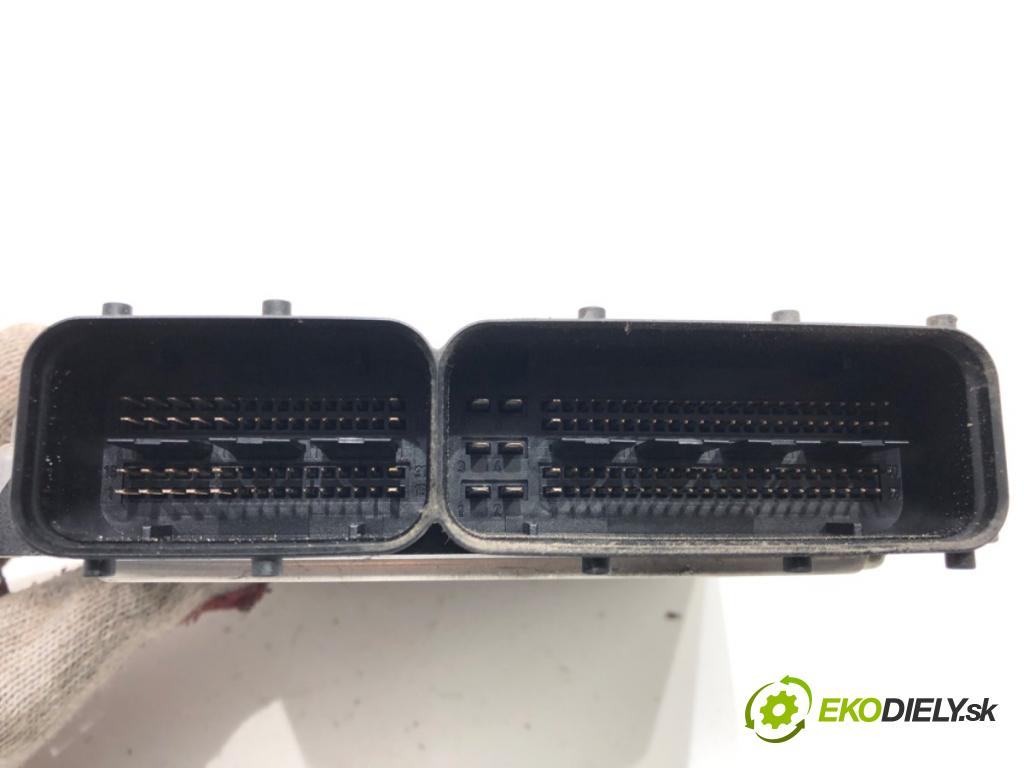 AUDI A3 (8P1) 2003 - 2013    2.0 TDI 16V 103 kW [140 KM] olej napędowy 2003 - 2012  riadiaca jednotka Motor 03G906016G 0281011364 (Riadiace jednotky)