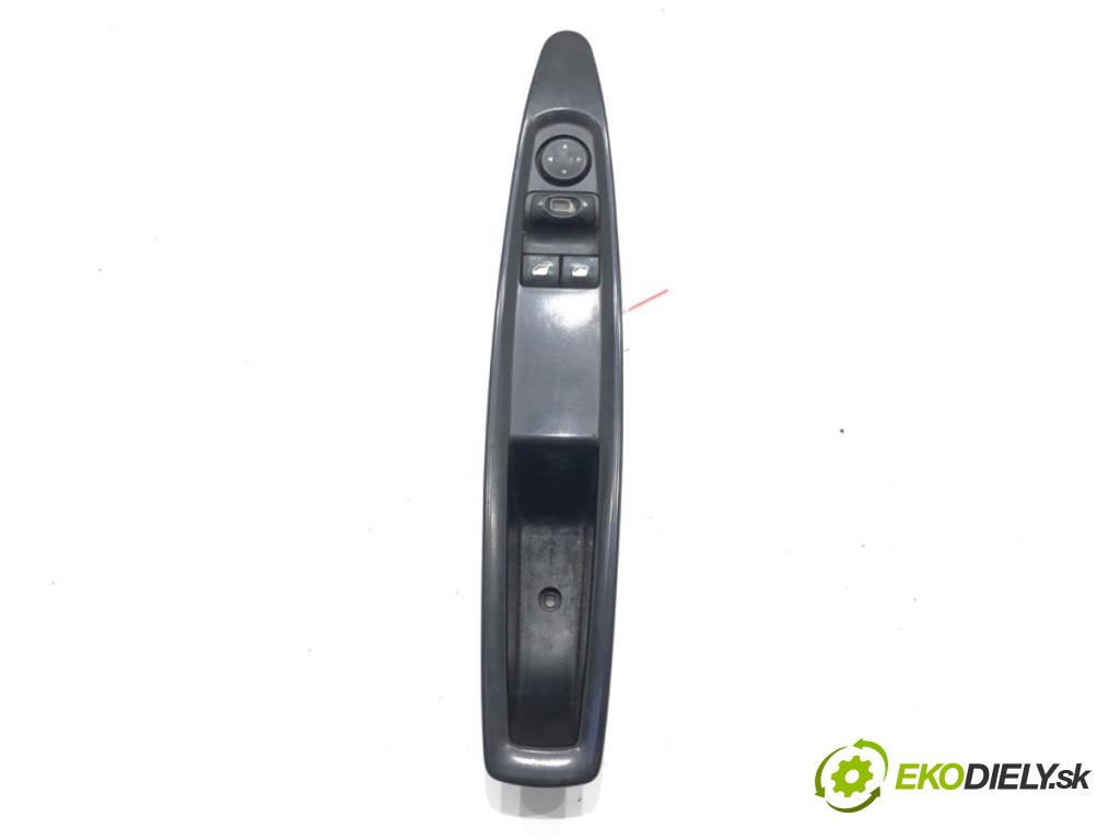 CITROEN C4 I (LC_) 2004 - 2014    1.4 16V 65 kW [88 KM] benzyna 2004 - 2011  Prepínač okien  (Prepínače, spínače, tlačidlá a ovládače kúrenia)