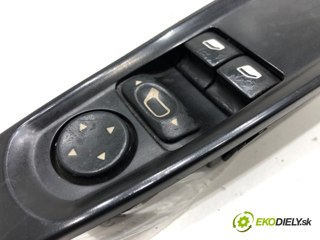 CITROEN C4 I (LC_) 2004 - 2014    1.4 16V 65 kW [88 KM] benzyna 2004 - 2011  Prepínač okien  (Prepínače, spínače, tlačidlá a ovládače kúrenia)