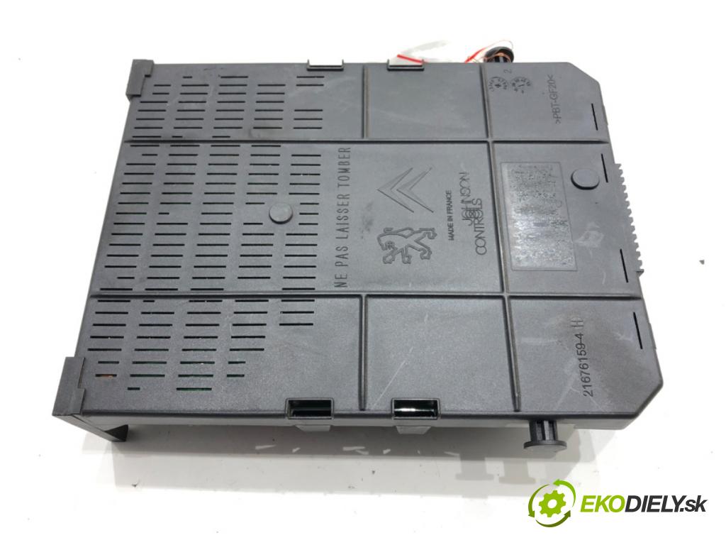 CITROEN C4 I (LC_) 2004 - 2014    1.4 16V 65 kW [88 KM] benzyna 2004 - 2011  modul BSI 21676159-4 (Pojistkové skříňky)