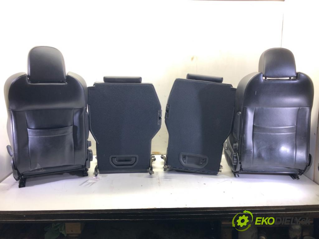 OPEL ZAFIRA A nadwozie wielkoprzestrzenne (MPV) (T98) 1999 - 2005    2.0 OPC (F75) 147 kW [200 KM] benzyna 2002 - 2005  Sedadlá, sedačky Sedadlo bočné OPC OPC