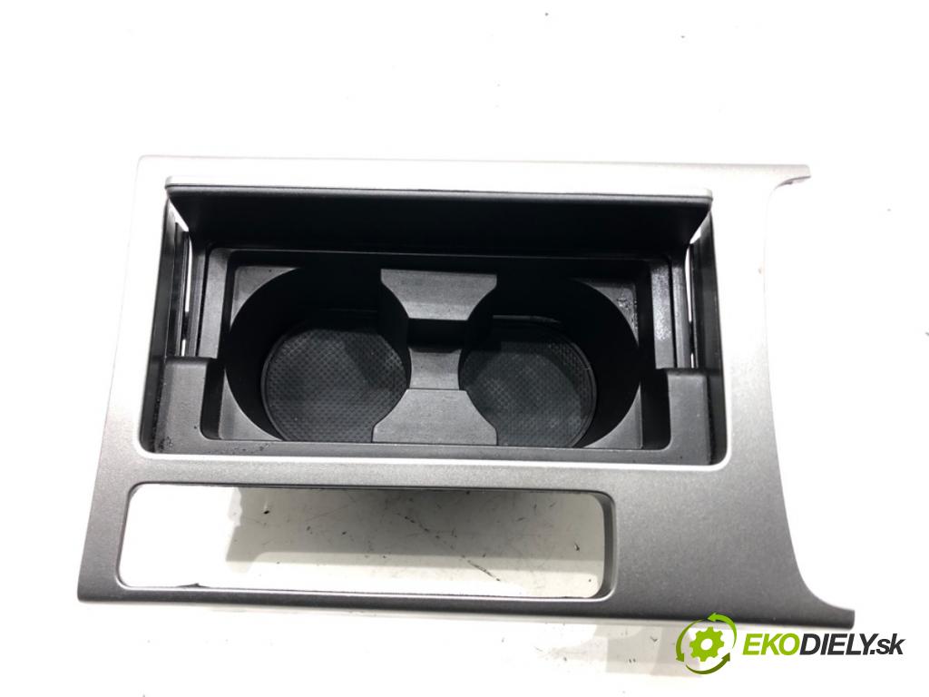 MAZDA 6 Kombi (GH) 2007 - 2013    2.0 MZR (GHEFW) 114 kW [155 KM] benzyna 2010 - 2013  Držiak na nápoje GS1D-64361 (Úchyty, držiaky na nápoje)