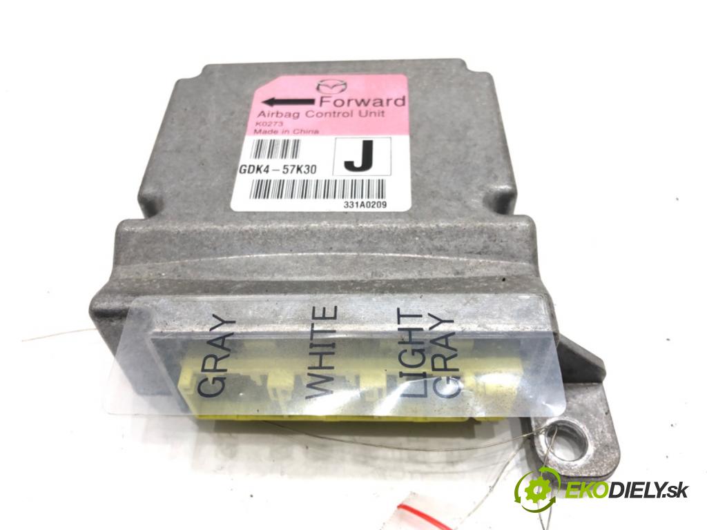 MAZDA 6 Kombi (GH) 2007 - 2013    2.0 MZR (GHEFW) 114 kW [155 KM] benzyna 2010 - 2013  senzor airbag GDK4-57K30 (Snímače)
