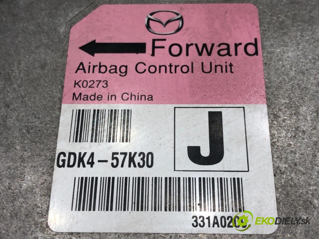 MAZDA 6 Kombi (GH) 2007 - 2013    2.0 MZR (GHEFW) 114 kW [155 KM] benzyna 2010 - 2013  senzor airbag GDK4-57K30 (Snímače)