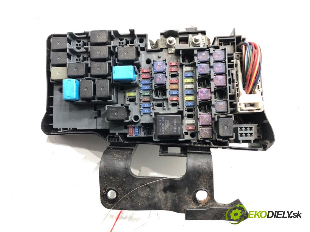 MAZDA 6 Kombi (GH) 2007 - 2013    2.0 MZR (GHEFW) 114 kW [155 KM] benzyna 2010 - 2013  Modul BCM GDL166760 (Ostatné)