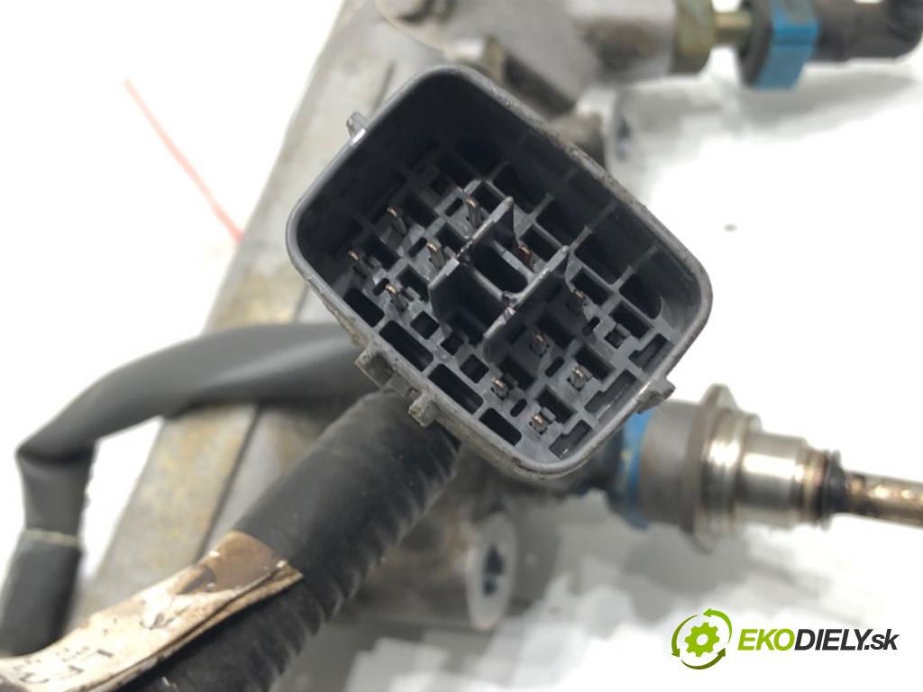 MAZDA 6 Kombi (GH) 2007 - 2013    2.0 MZR (GHEFW) 114 kW [155 KM] benzyna 2010 - 2013  Lišta vstrekovacia E7T20271 (Vstrekovacie lišty)